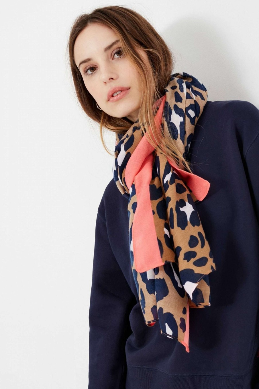 Accessories * | Joules Animal River Lightweight Woven Retangle Printed Scarf Discount